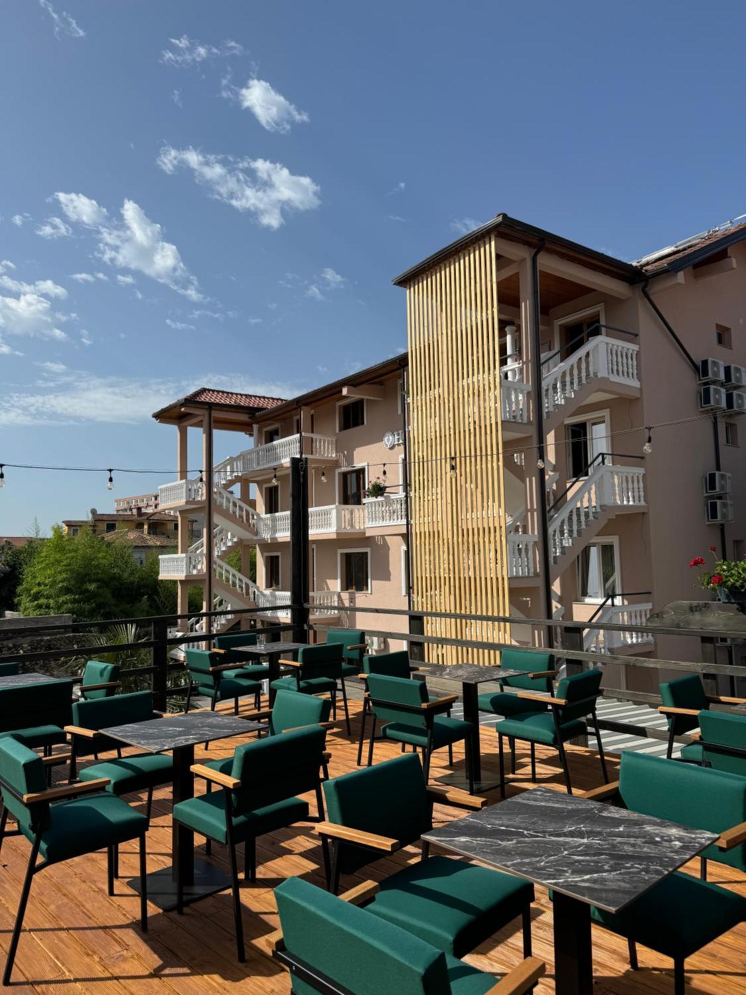 Hotel Ikona Shkoder Exterior photo